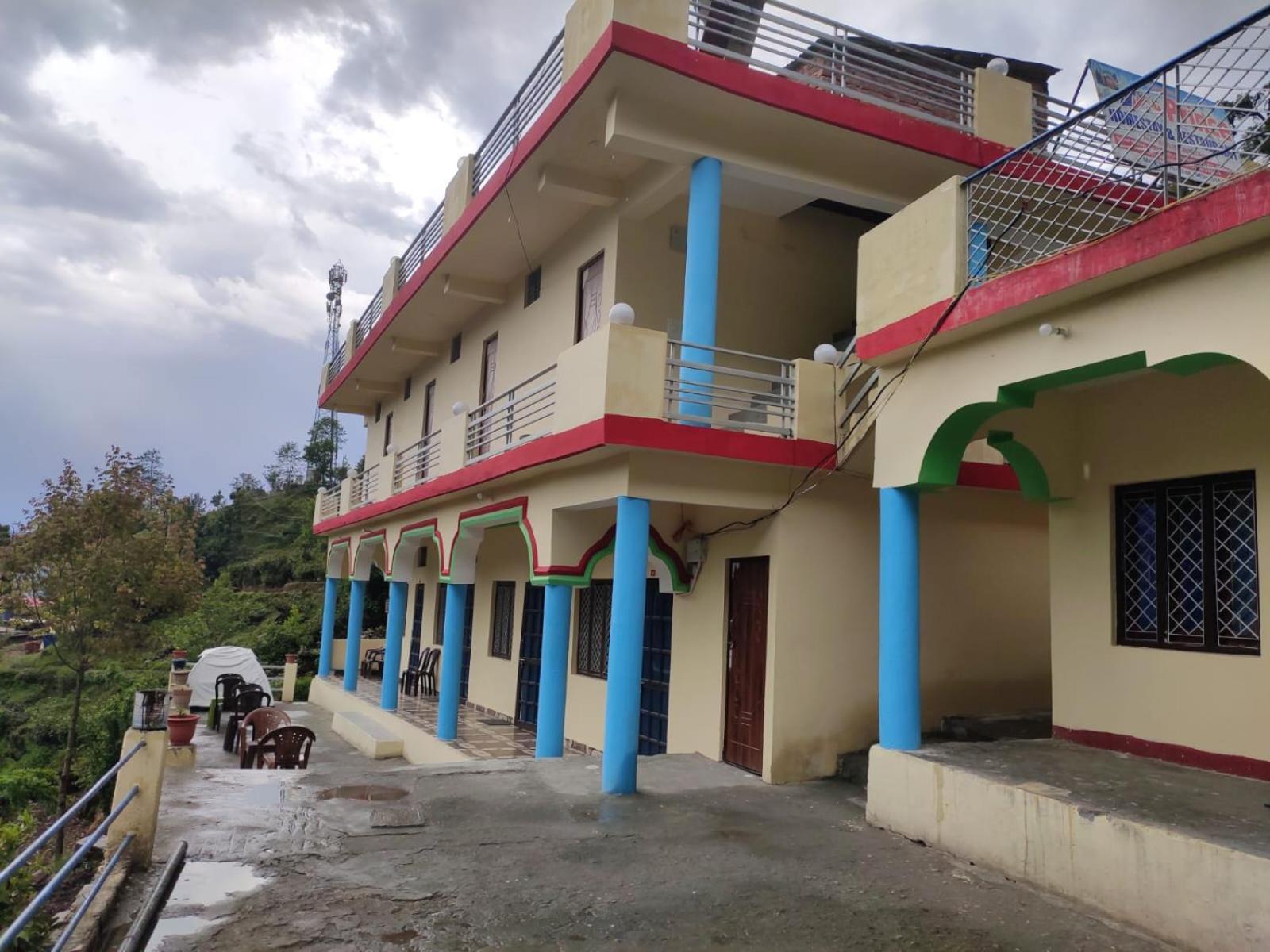 Prince Homestay & Restaurant Rudraprayag Екстер'єр фото