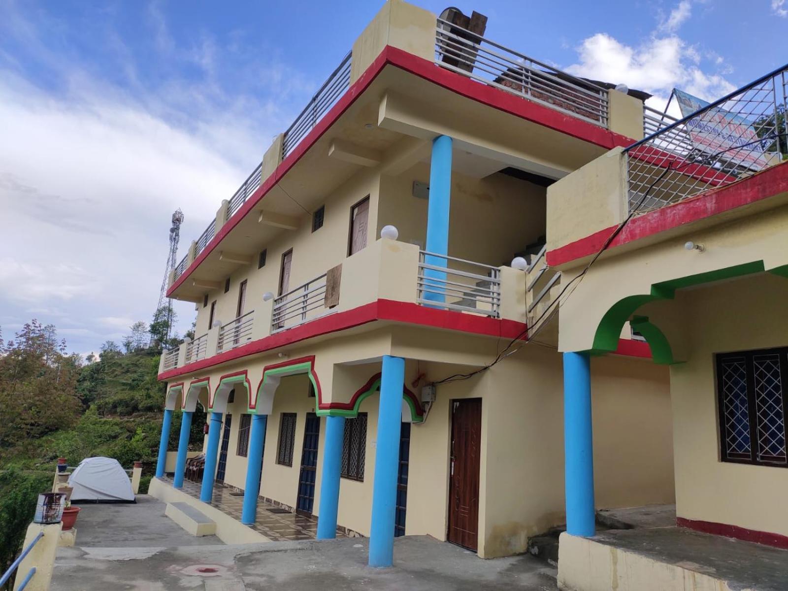 Prince Homestay & Restaurant Rudraprayag Екстер'єр фото