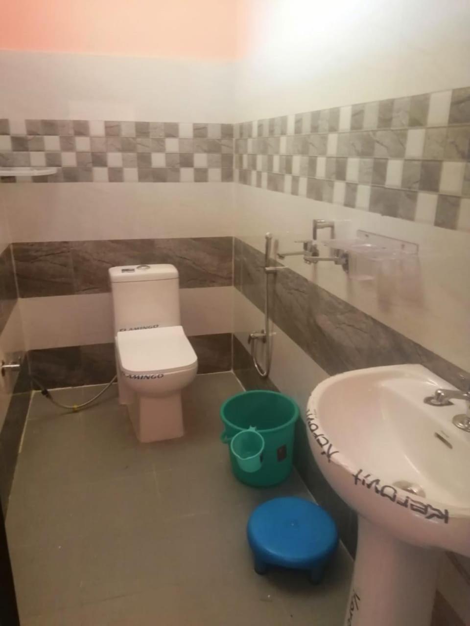 Prince Homestay & Restaurant Rudraprayag Екстер'єр фото