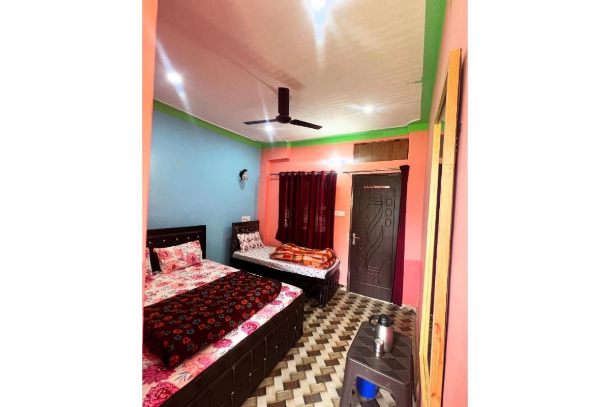 Prince Homestay & Restaurant Rudraprayag Екстер'єр фото