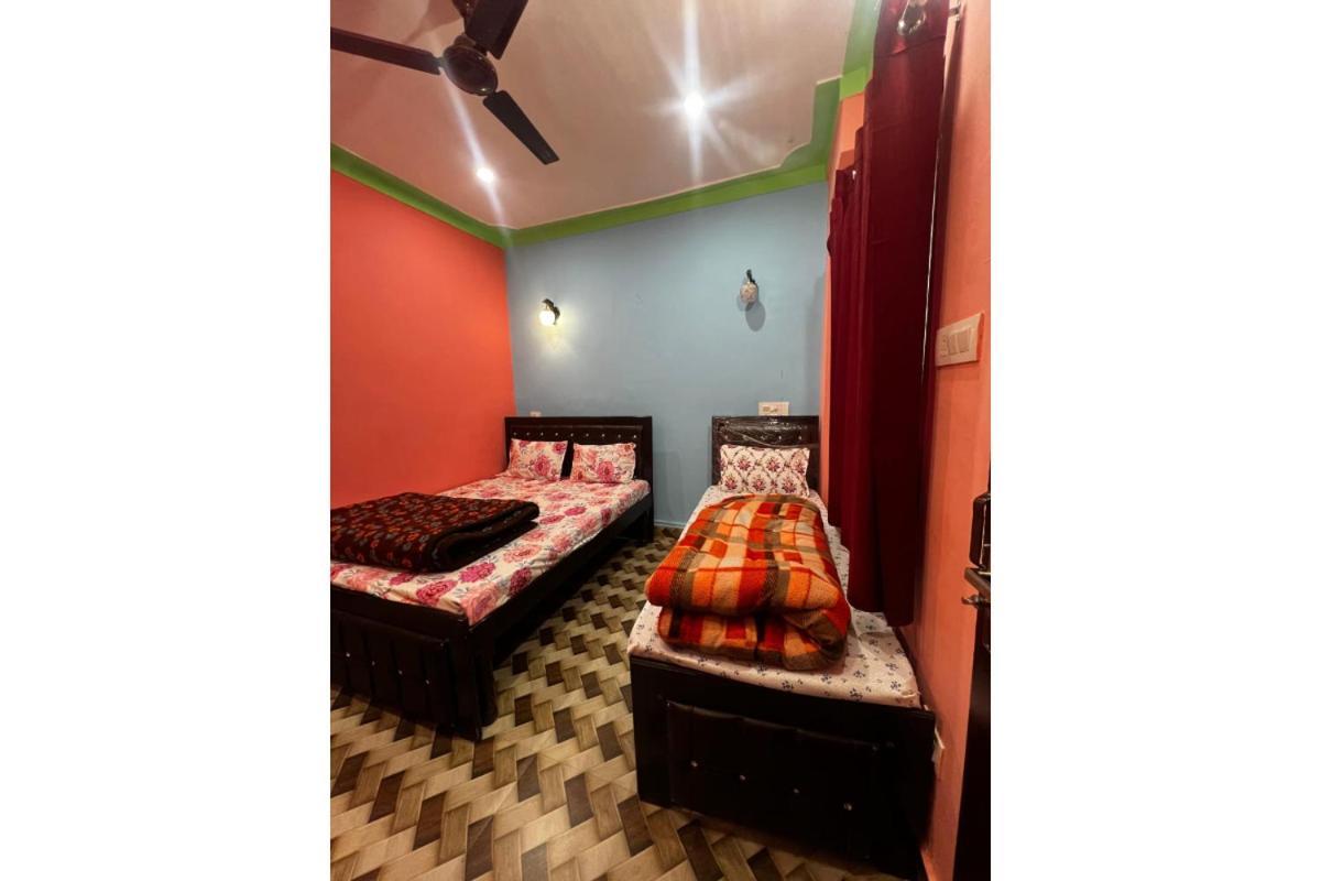 Prince Homestay & Restaurant Rudraprayag Екстер'єр фото