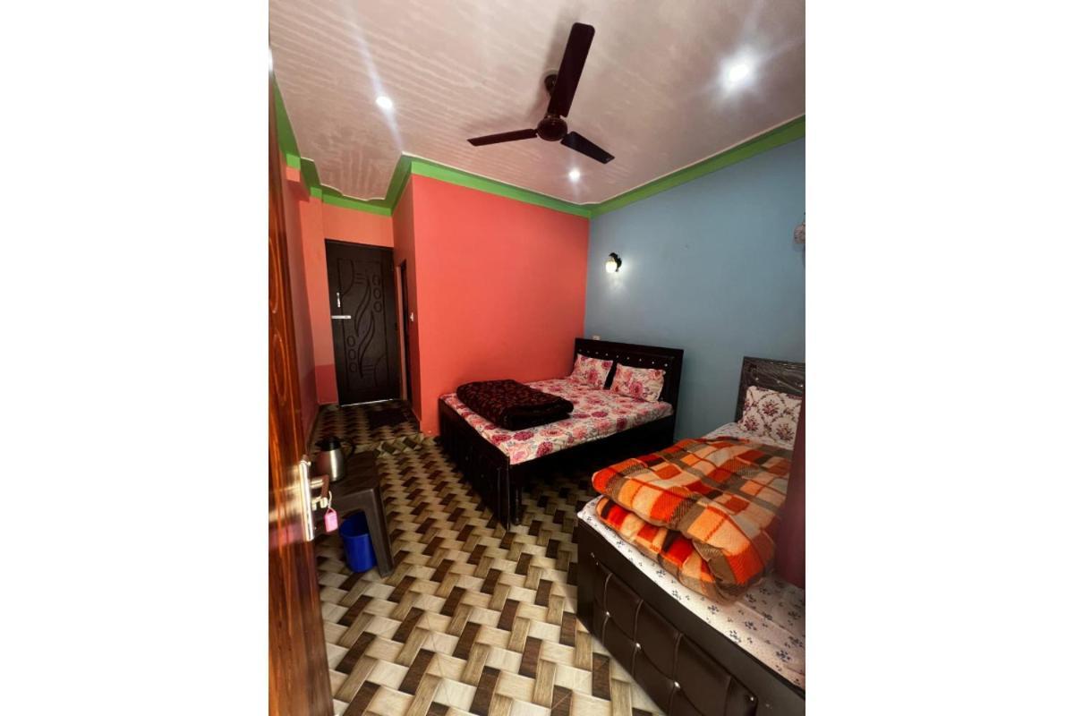 Prince Homestay & Restaurant Rudraprayag Екстер'єр фото